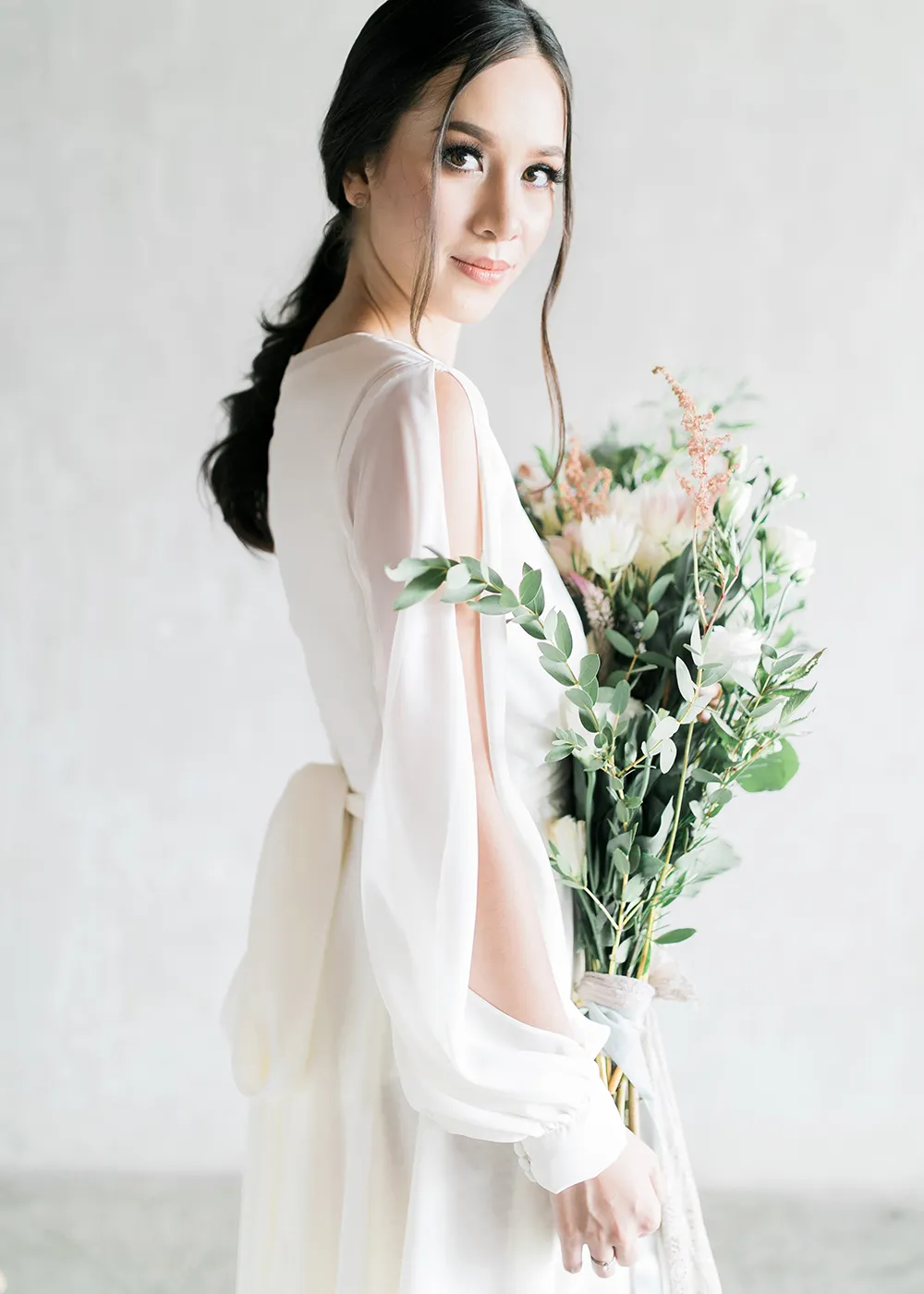 Photo by Marlon Capuyan Photography. theweddingnotebook.com