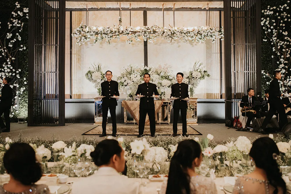 Photo by Iluminen. theweddingnotebook.com