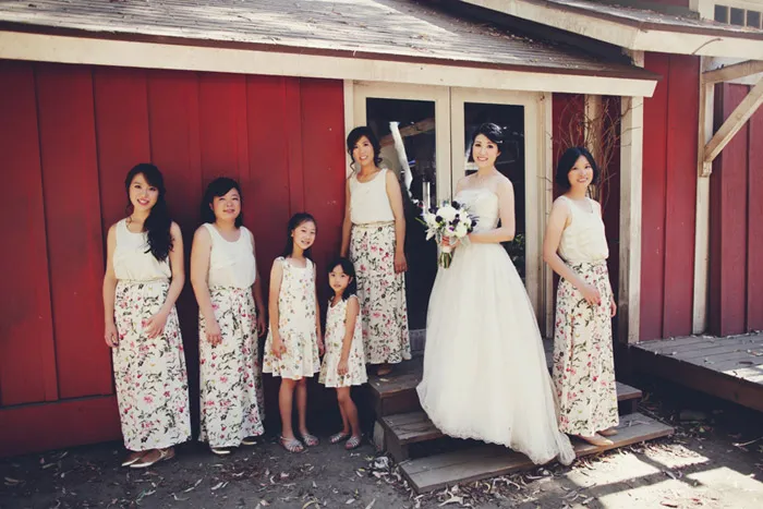 Photo by Ian Photography. theweddingnotebook.com