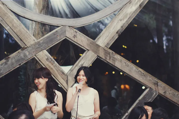 Photo by Ian Photography. theweddingnotebook.com