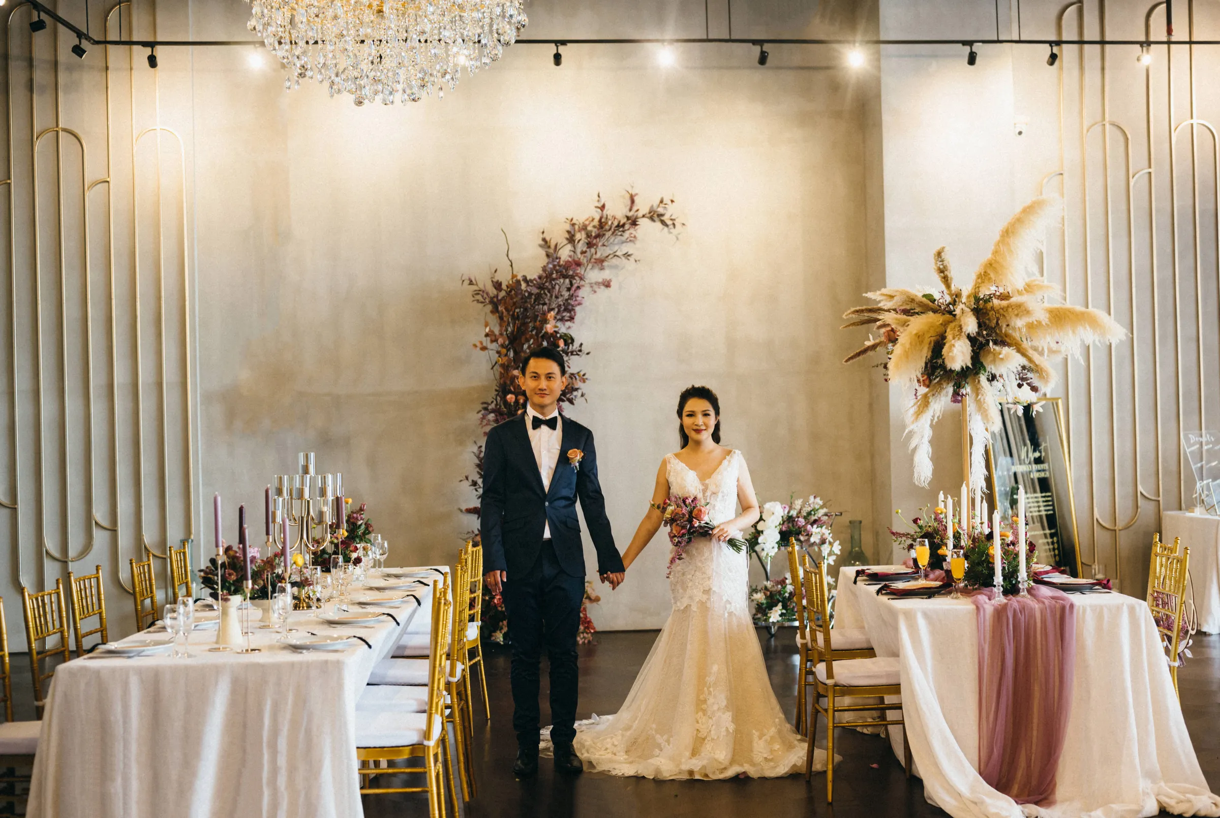 Photo by Trees On The Moon. theweddingnotebook.com