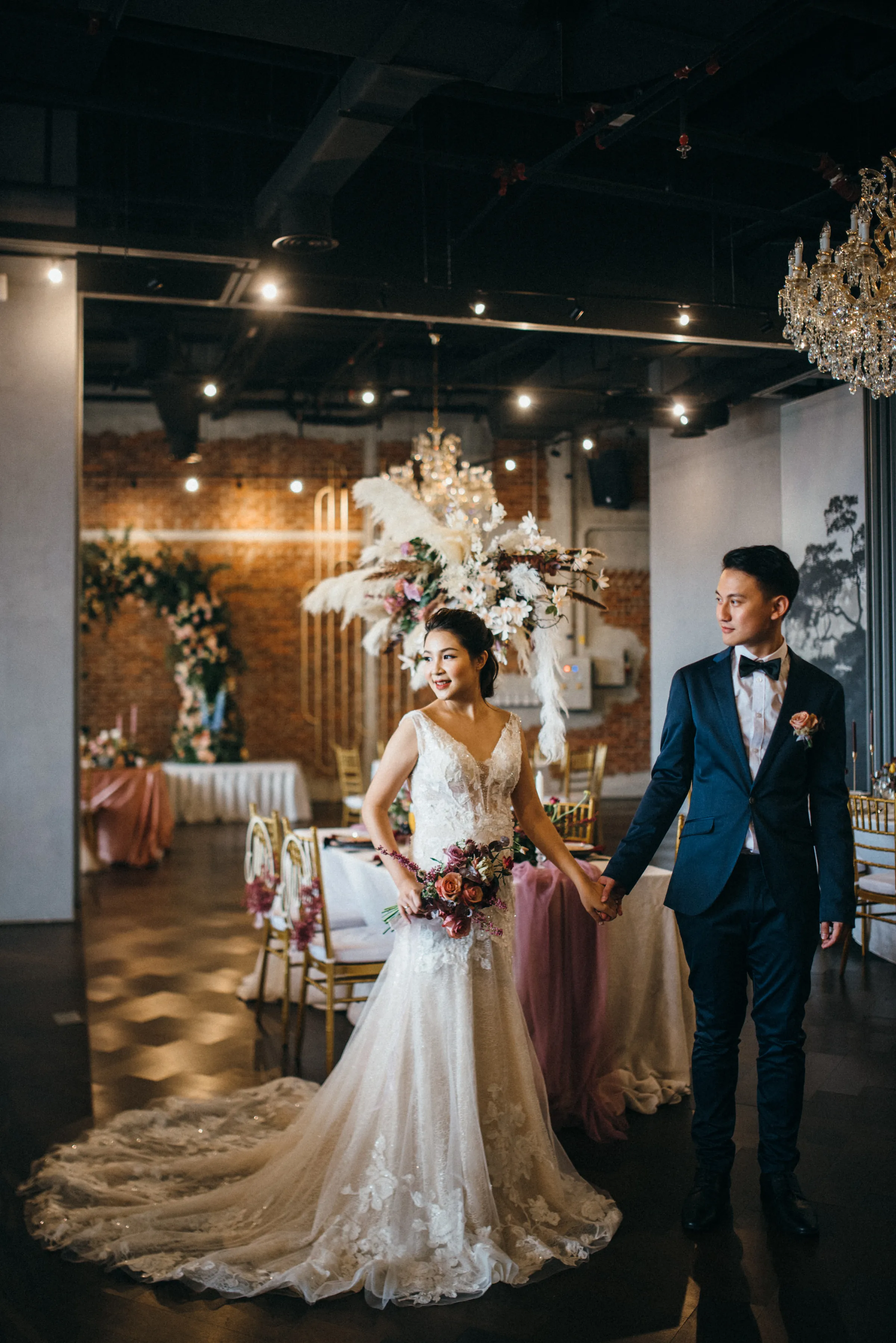 Photo by Trees On The Moon. theweddingnotebook.com