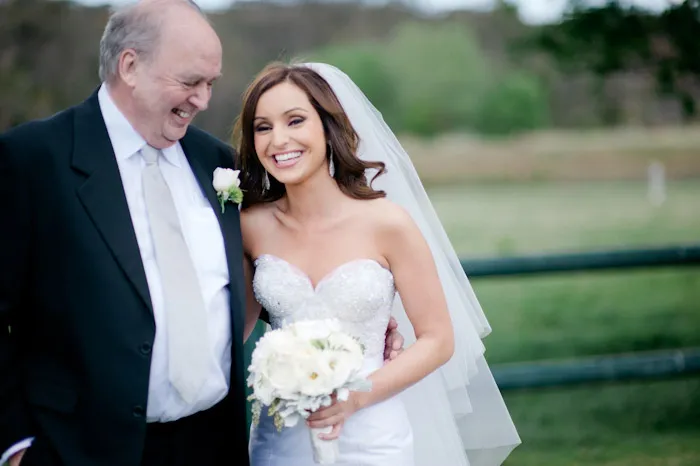 Tealily Photography. theweddingnotebook.com