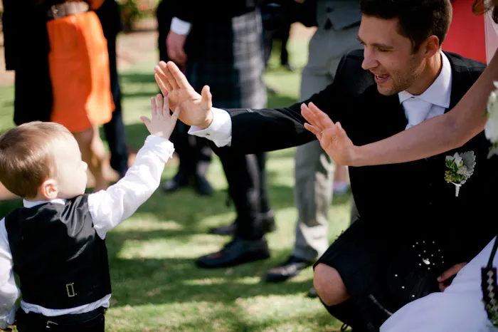 Tealily Photography. theweddingnotebook.com