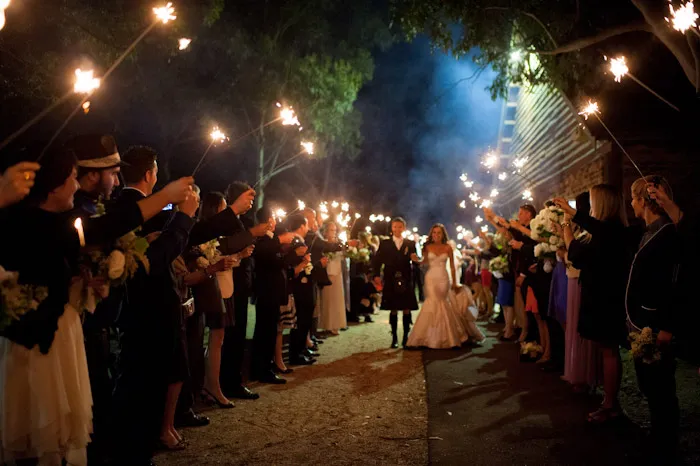 Tealily Photography. theweddingnotebook.com