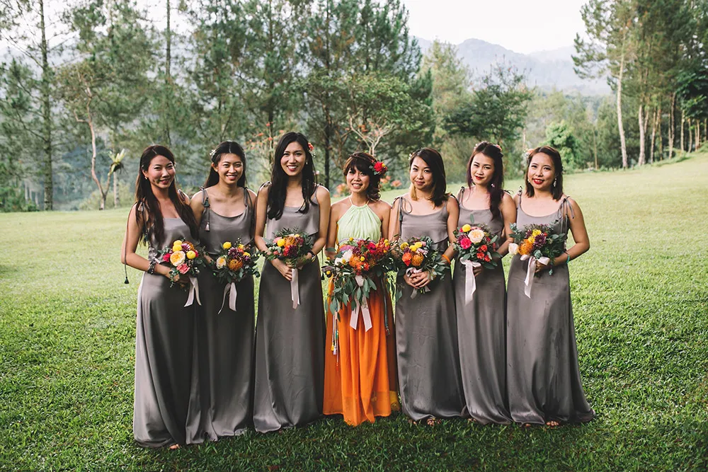 Photo by Fire, Wood and Earth Photography. theweddingnotebook.com