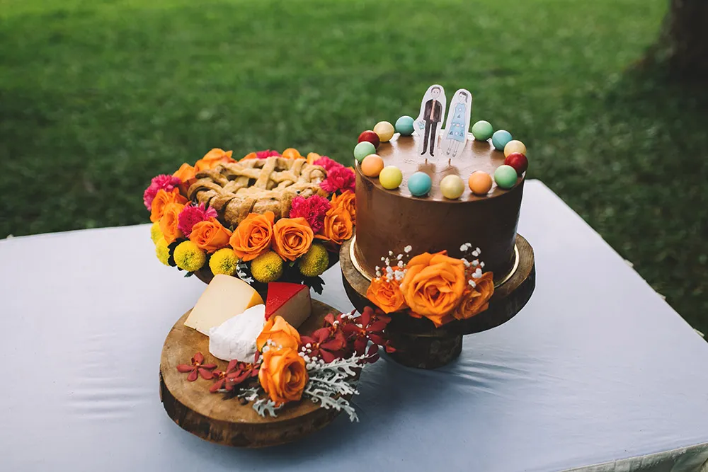 Photo by Fire, Wood and Earth Photography. theweddingnotebook.com