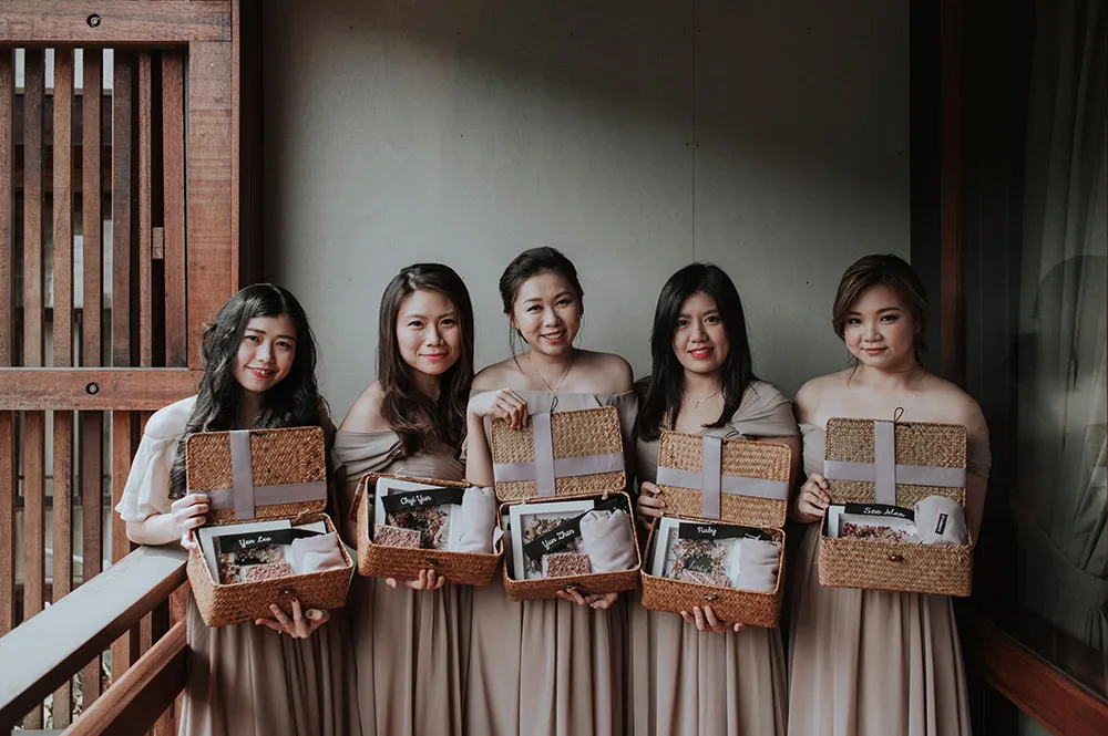 Zach Chin Photography. theweddingnotebook.com