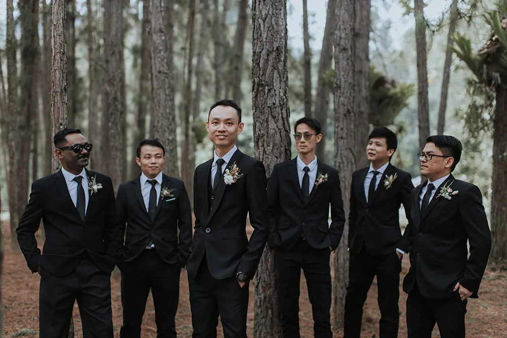 Zach Chin Photography. theweddingnotebook.com