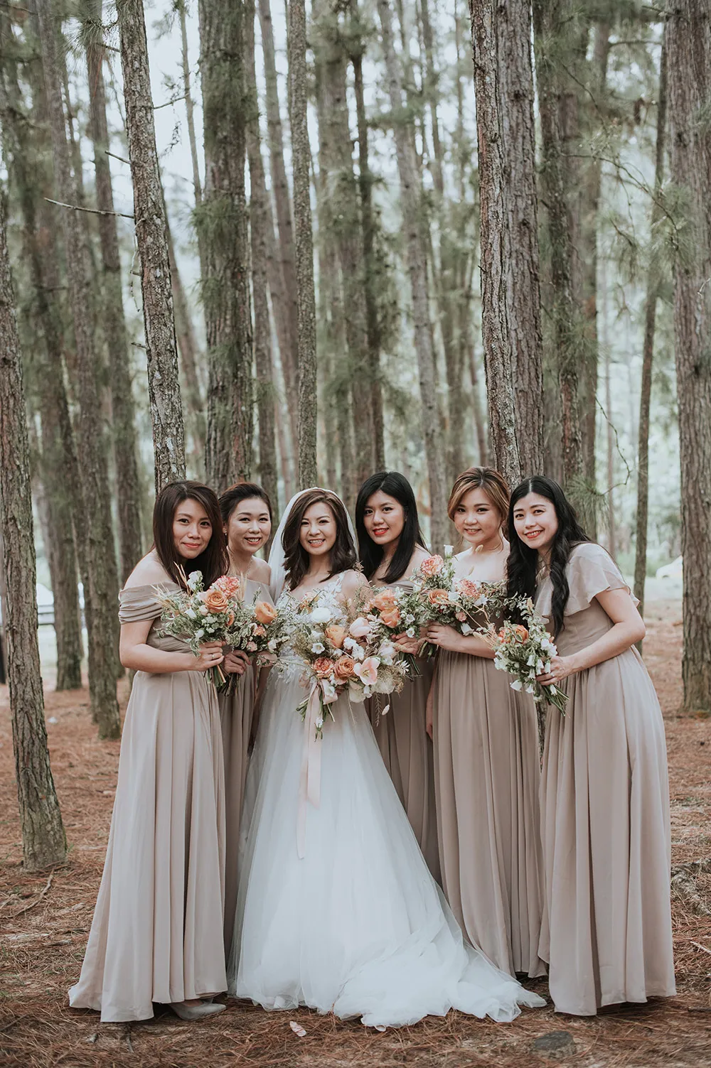 Zach Chin Photography. theweddingnotebook.com