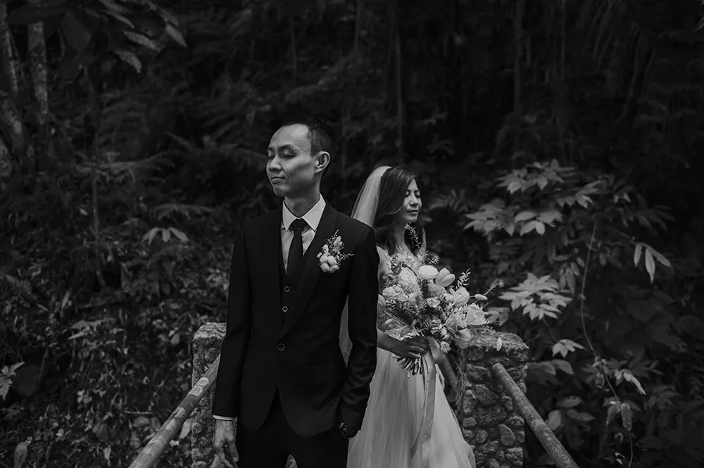 Zach Chin Photography. theweddingnotebook.com