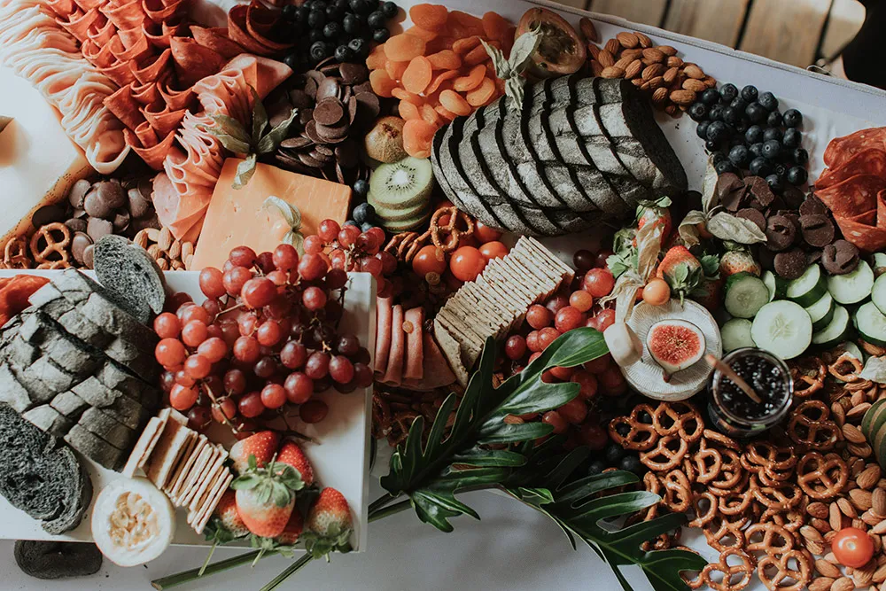 Zach Chin Photography. theweddingnotebook.com