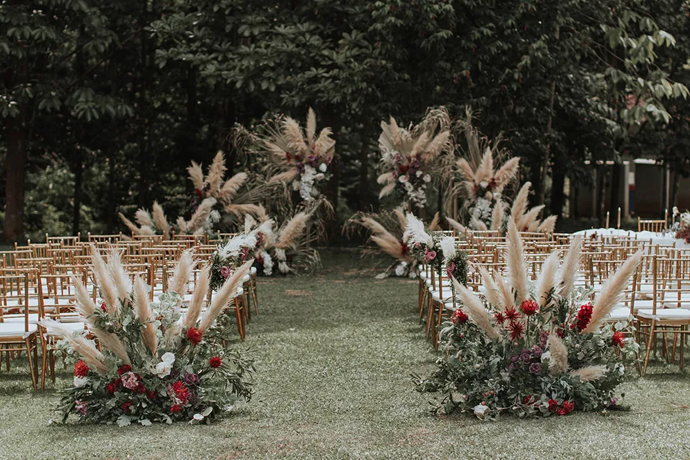 Zach Chin Photography. theweddingnotebook.com