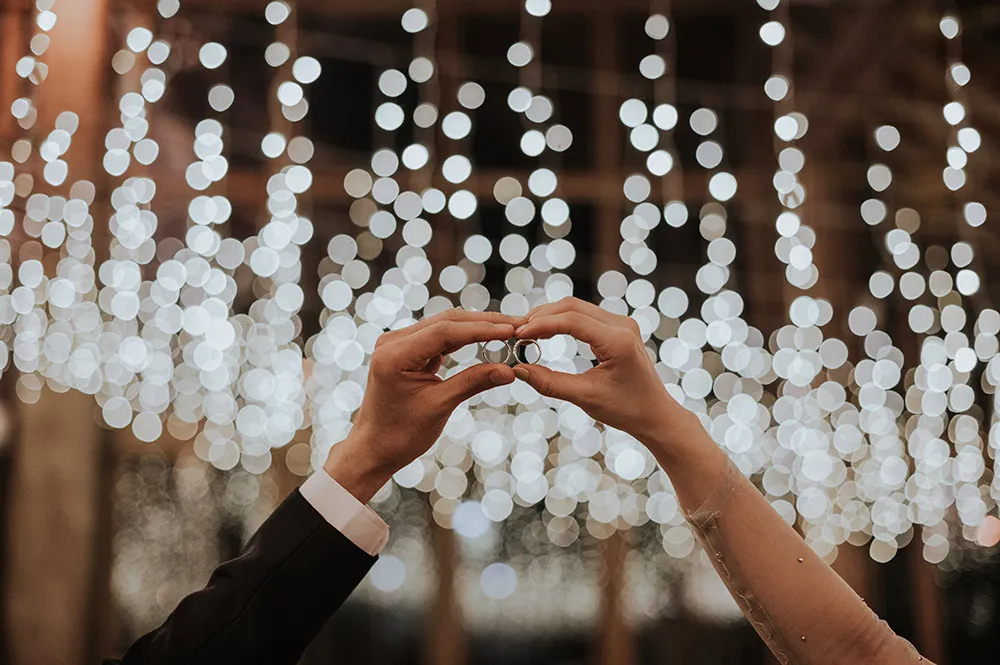 Zach Chin Photography. theweddingnotebook.com