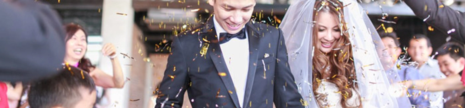 A Yellow And Black Movie Premiere-Themed Wedding