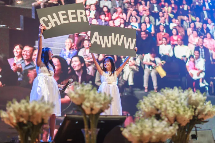 Photo by Cornelius Lim. Courtesy of Hannah Tan. theweddingnotebook.com