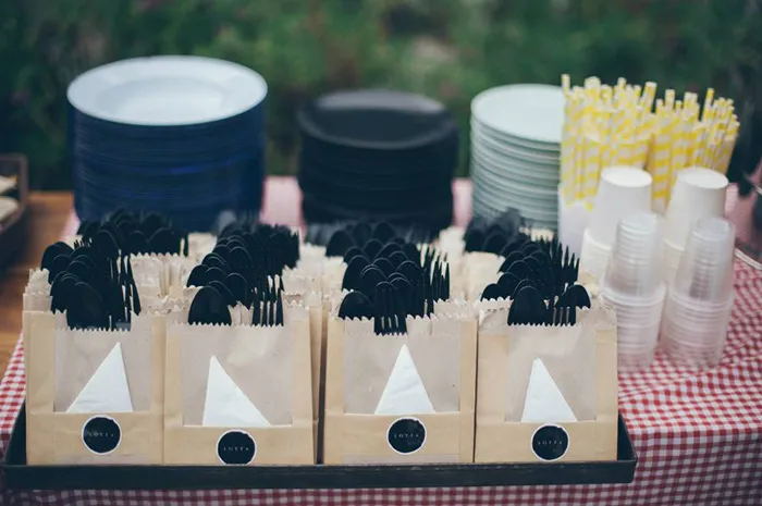 Photo by Memoir Click Studio. Decor by Yean. theweddingnotebook.com