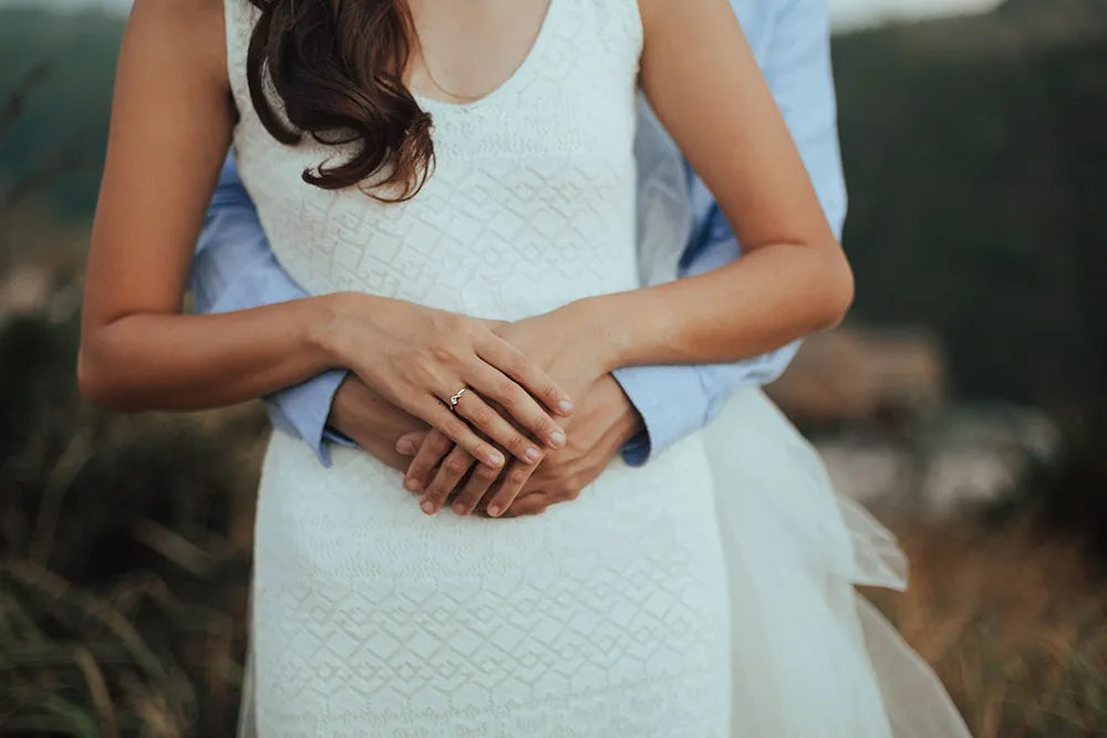 Photo by Fire Wood & Earth. theweddingnotebook.com