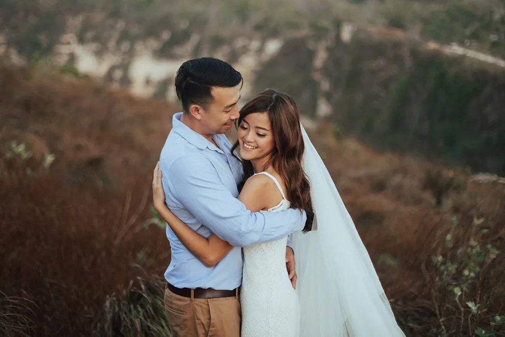 Photo by Fire Wood & Earth. theweddingnotebook.com