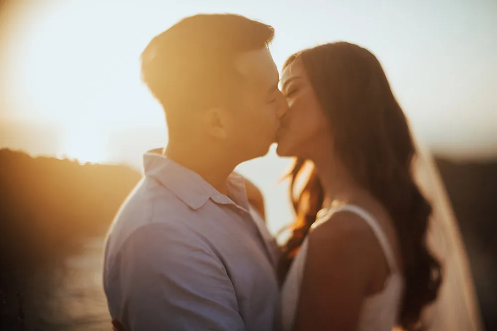 Photo by Fire Wood & Earth. theweddingnotebook.com