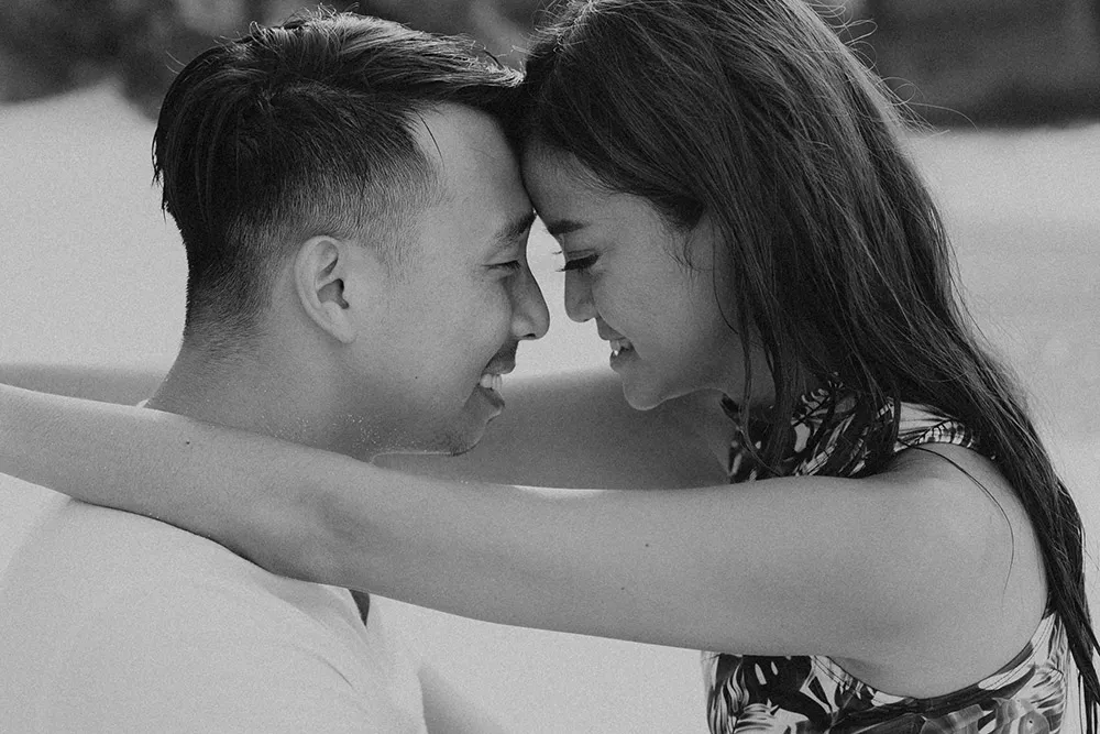 Photo by Fire Wood & Earth. theweddingnotebook.com