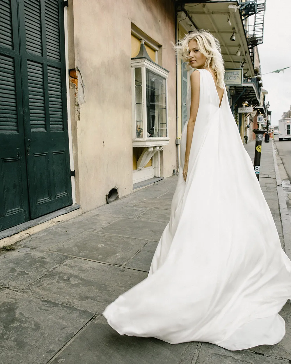 Alexandra Grecco Fall 2017 Collection. theweddingnotebook.com