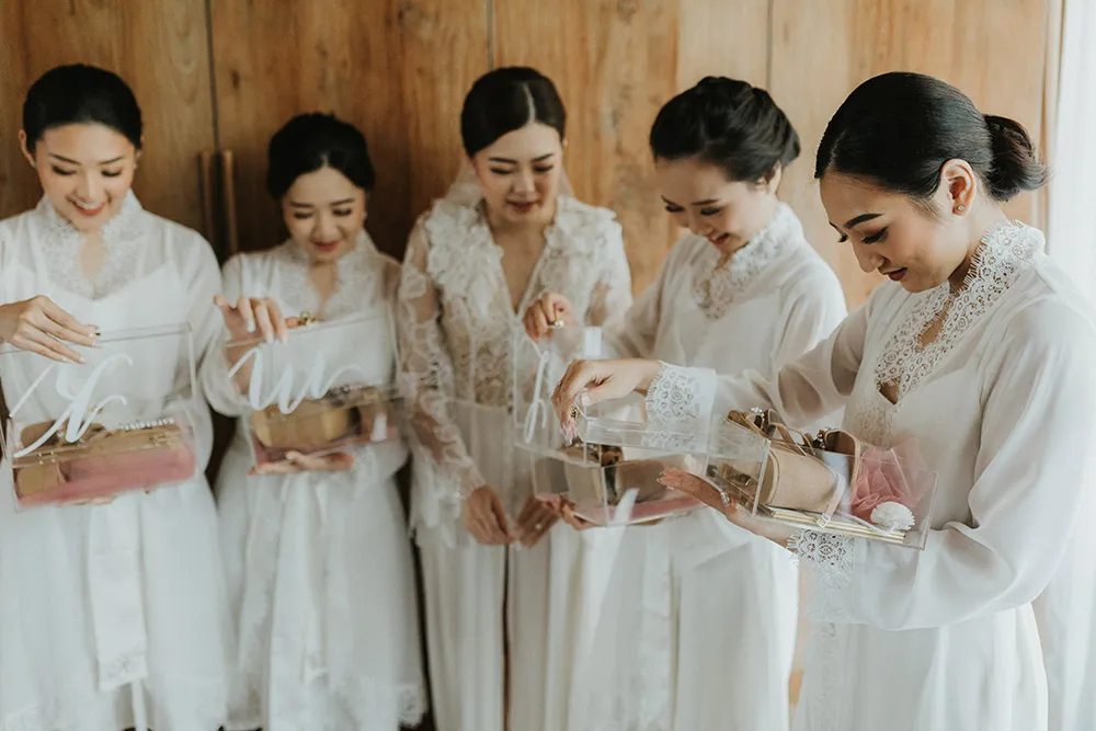 Photo by Iluminen. theweddingnotebook.com