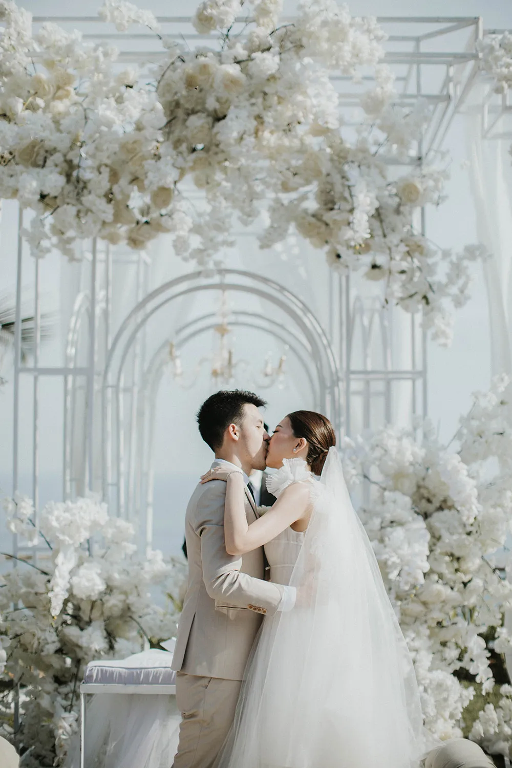 Photo by Iluminen. theweddingnotebook.com