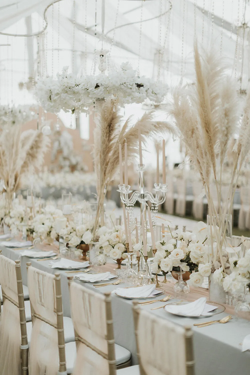 Photo by Iluminen. theweddingnotebook.com