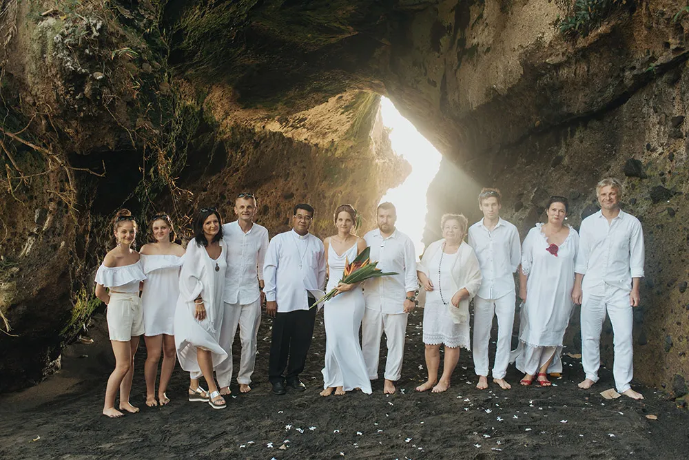 Photo by Terralogical. theweddingnotebook.com