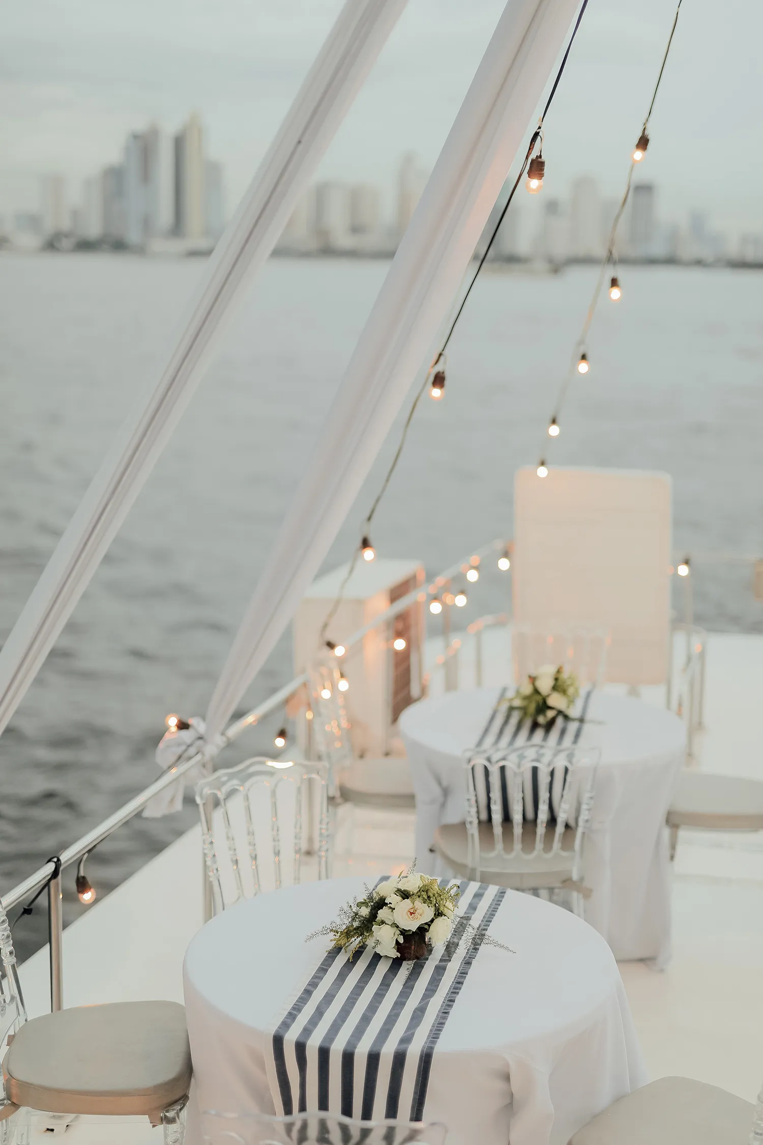 Photography by ProudRad. Yacht Wedding. theweddingnotebook.com