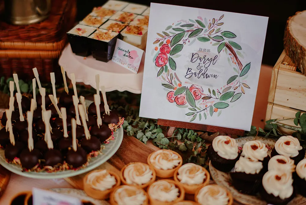 Photo by Bloc Memoire Photography. theweddingnotebook.com