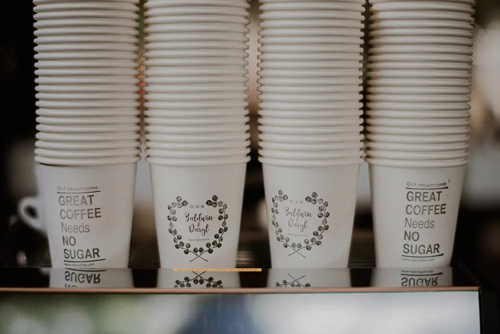 Photo by Bloc Memoire Photography. theweddingnotebook.com