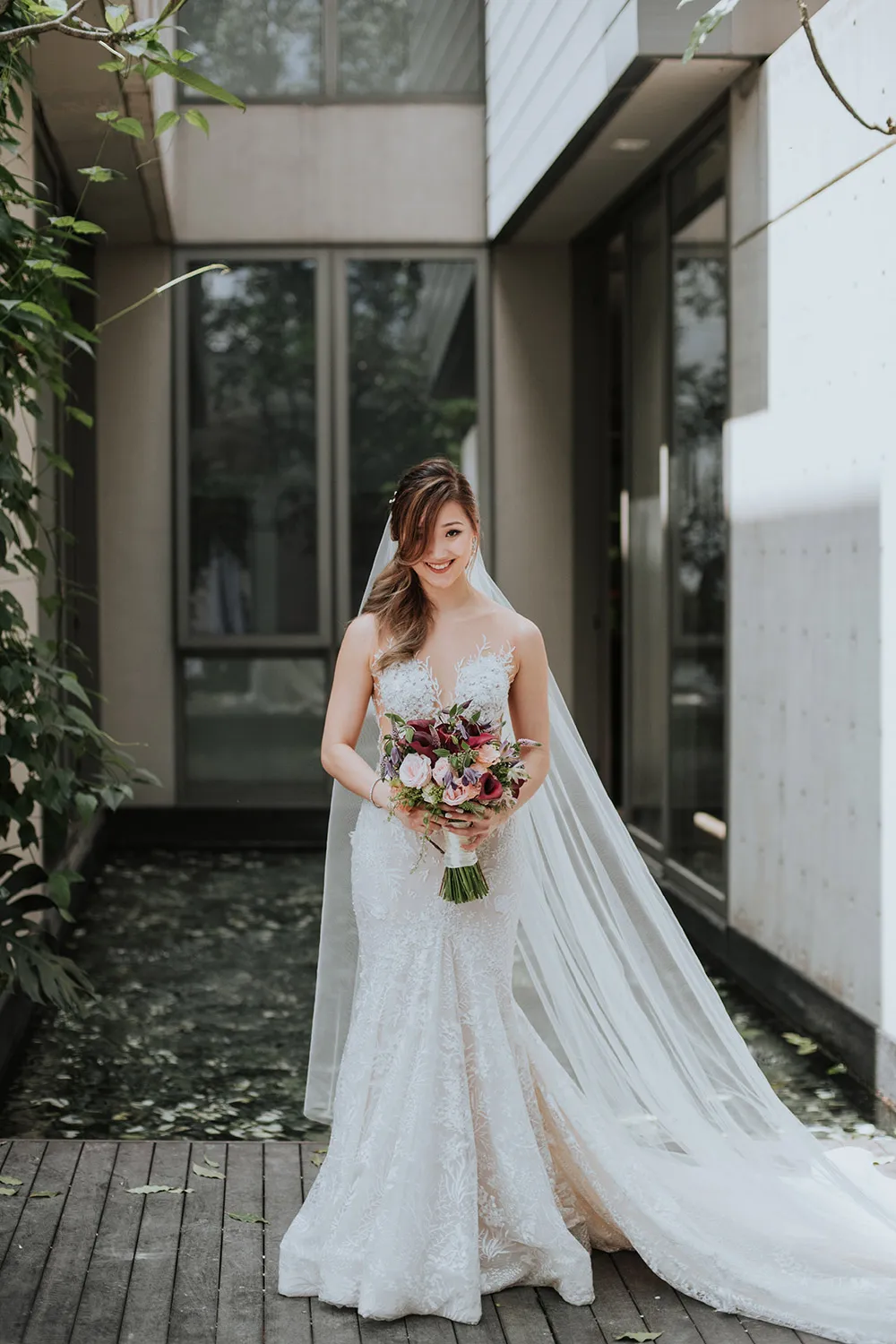 Munkeat Photography. theweddingnotebook.com