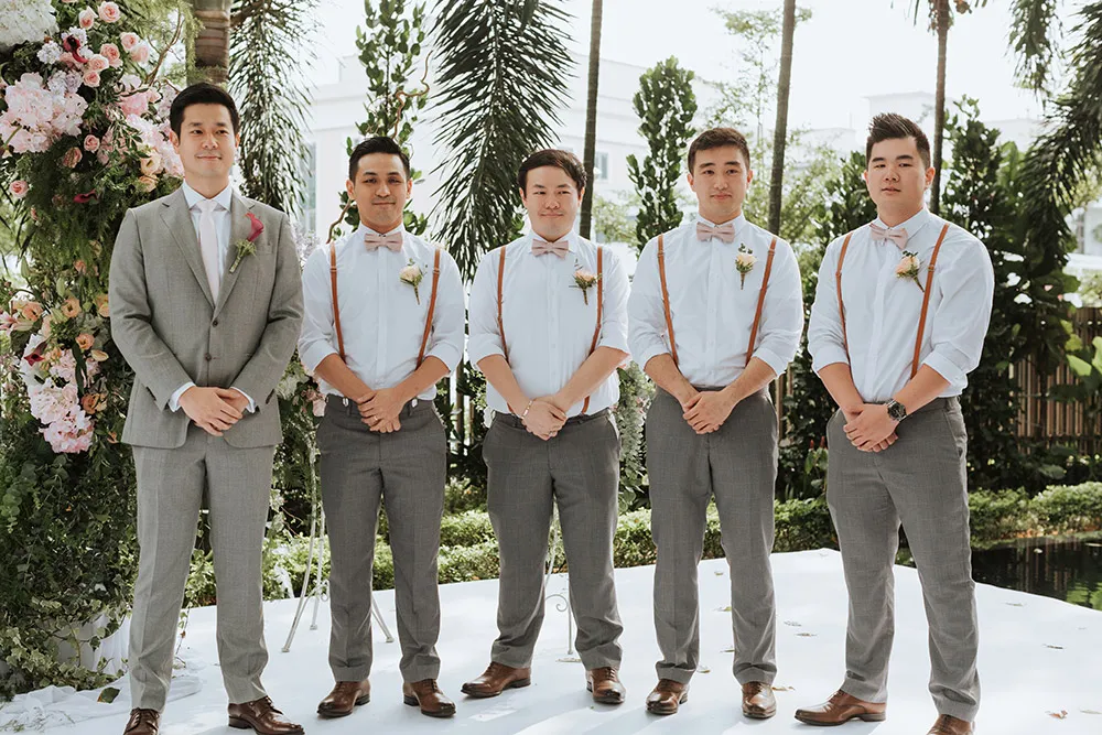 Munkeat Photography. theweddingnotebook.com