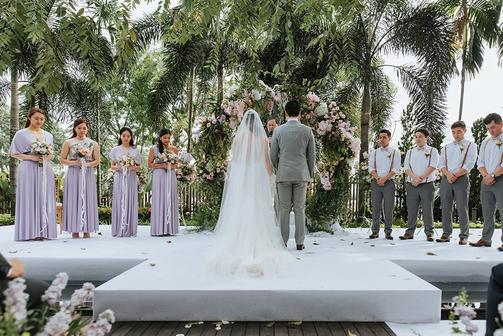 Munkeat Photography. theweddingnotebook.com