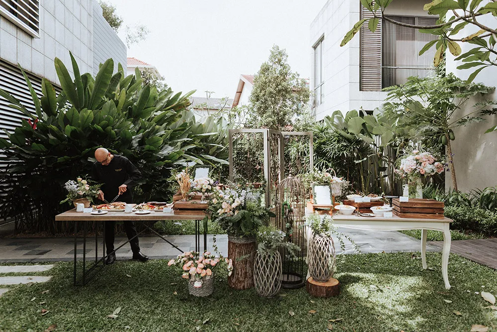 Munkeat Photography. theweddingnotebook.com