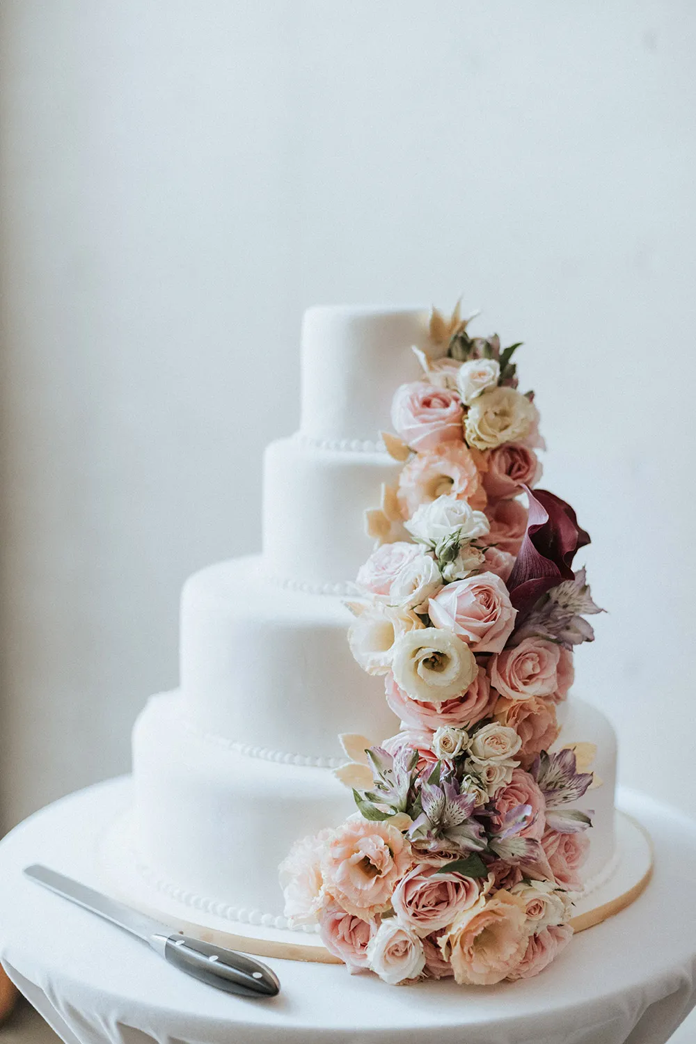 Munkeat Photography. theweddingnotebook.com