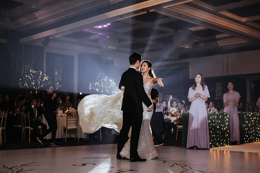 Munkeat Photography. theweddingnotebook.com