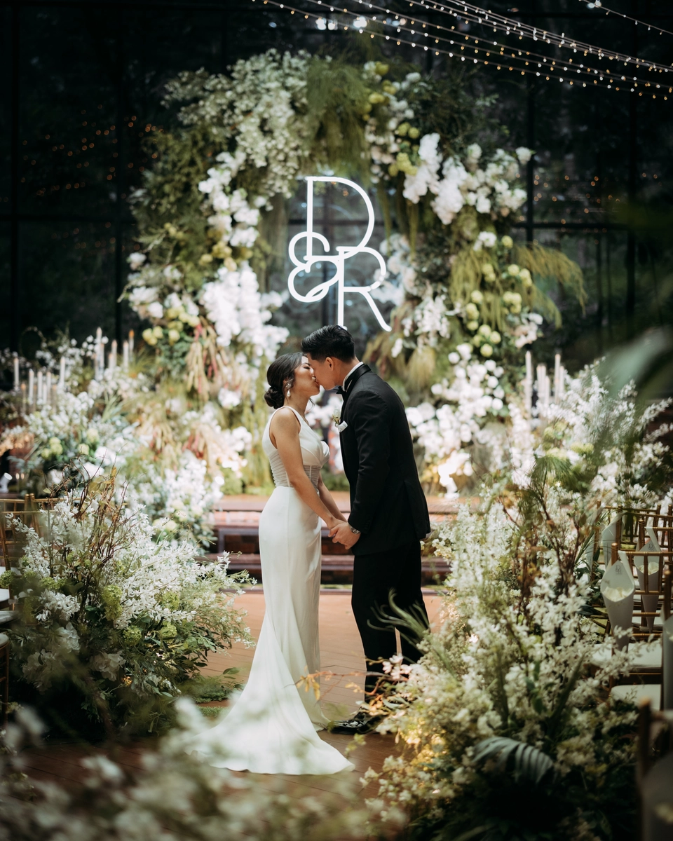 An Elegant Botanical Dream Wedding at Glasshouse Seputeh