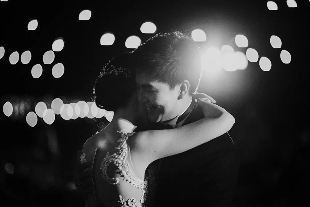 Photo by Iluminen. theweddingnotebook.com