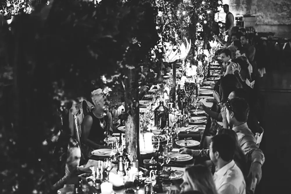 Photo by Lara Hotz Photography. theweddingnotebook.com