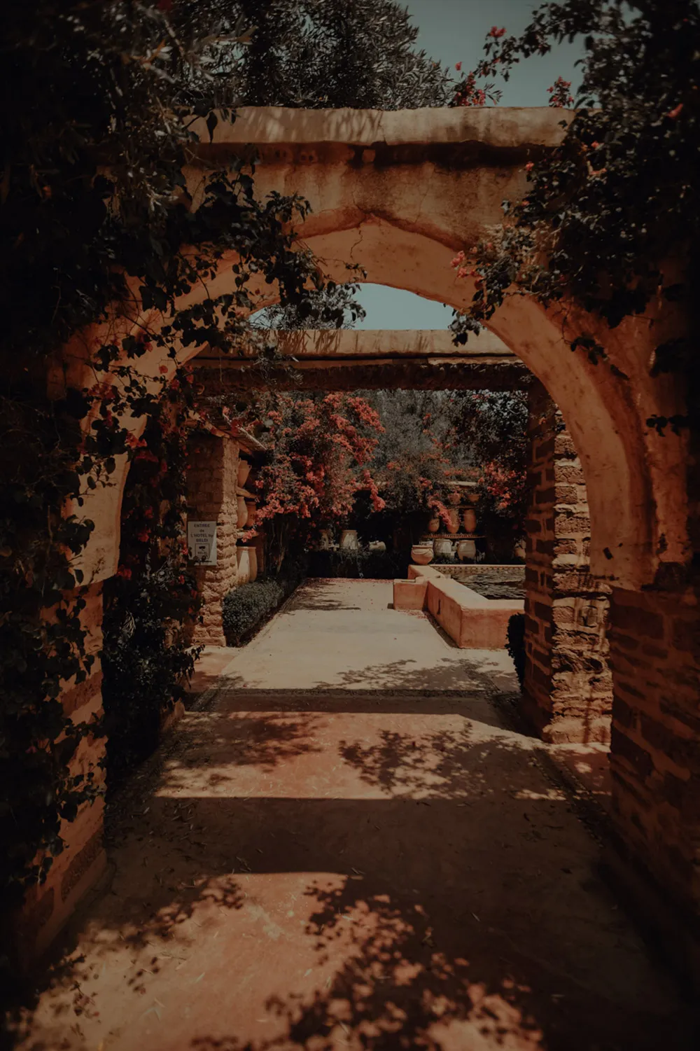 Photo by ProudRad. theweddingnotebook.com