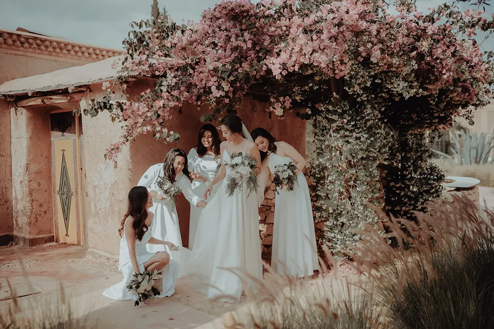 Photo by ProudRad. theweddingnotebook.com