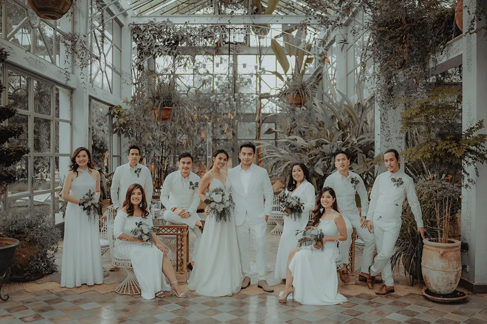 Photo by ProudRad. theweddingnotebook.com