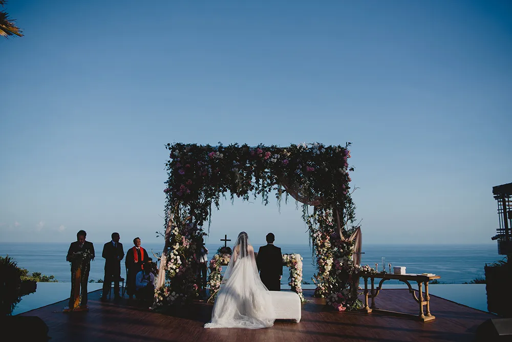 Photo by Terralogical. theweddingnotebook.com