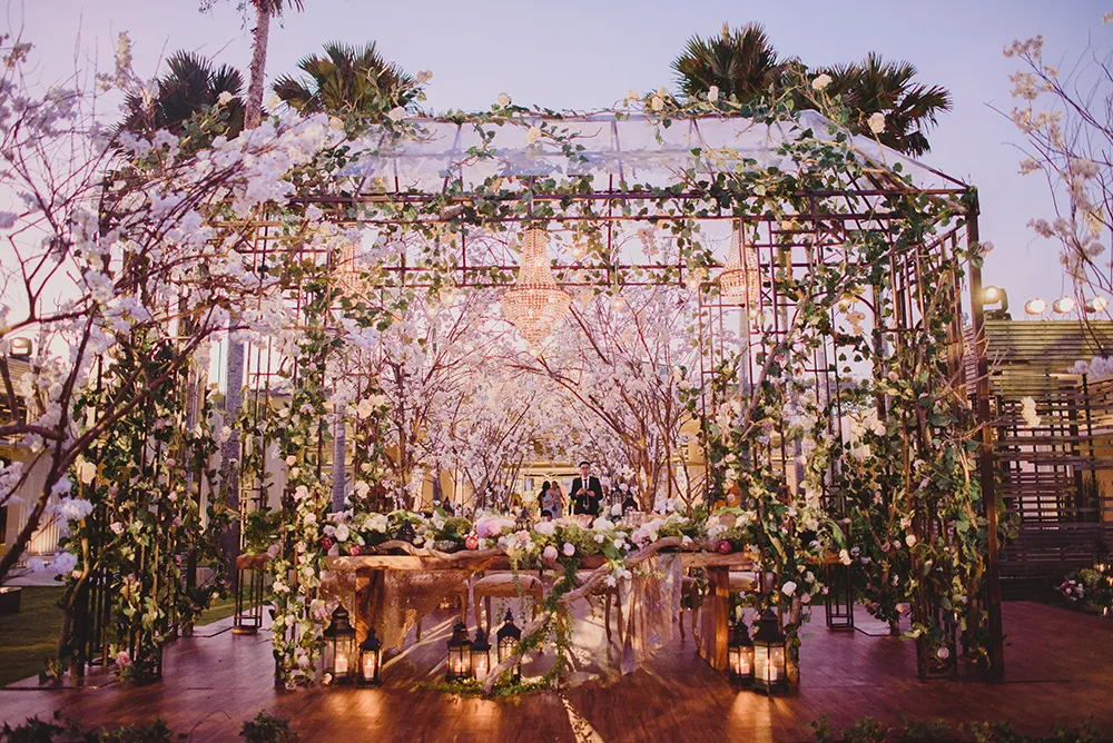 Photo by Terralogical. theweddingnotebook.com