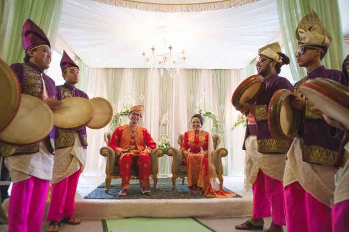 Photo by JFaith Weddings. theweddingnotebook.com