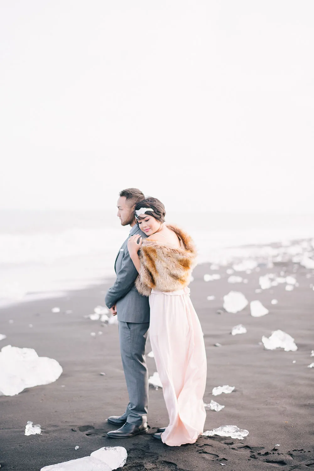 Photo by Ben Yew Photography. theweddingnotebook.com