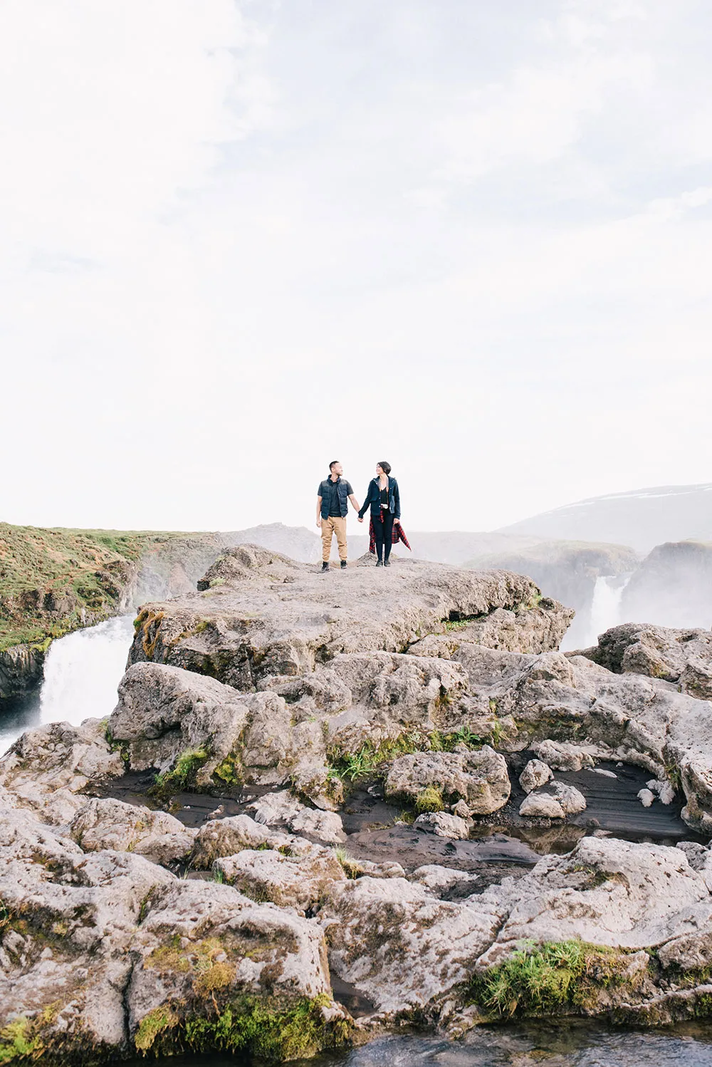 Photo by Ben Yew Photography. theweddingnotebook.com